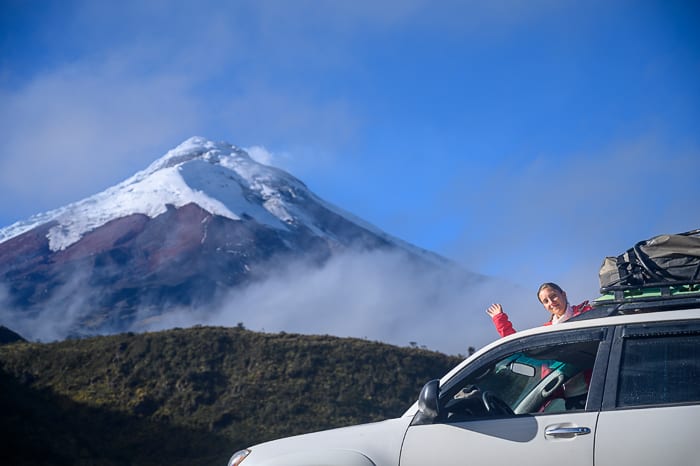 avto pod vulkanom Cotopaxi