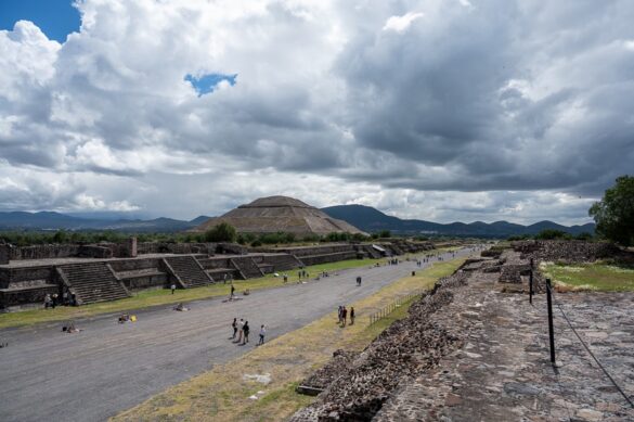 Teotihuacan, piramida sonca, g