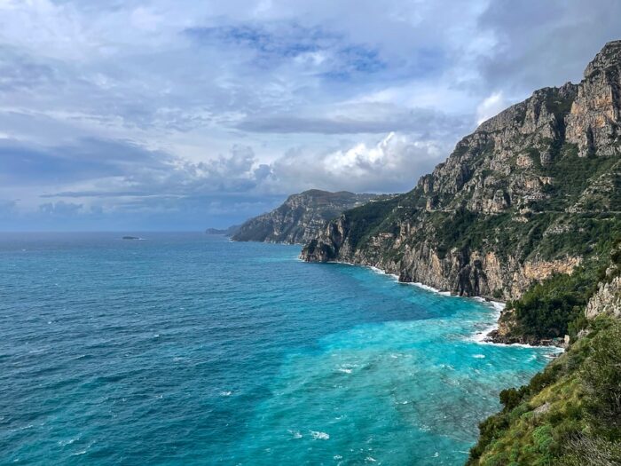 amalfijska obala, tukizna voda, strma obala, Italija