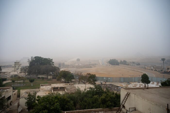 razgled na piramide iz hotela v Gizi