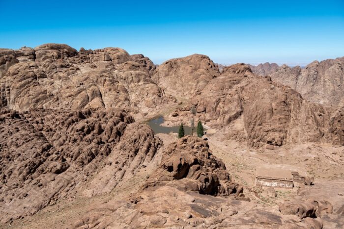 Rdeča pokrajina Sinajskega polotoka