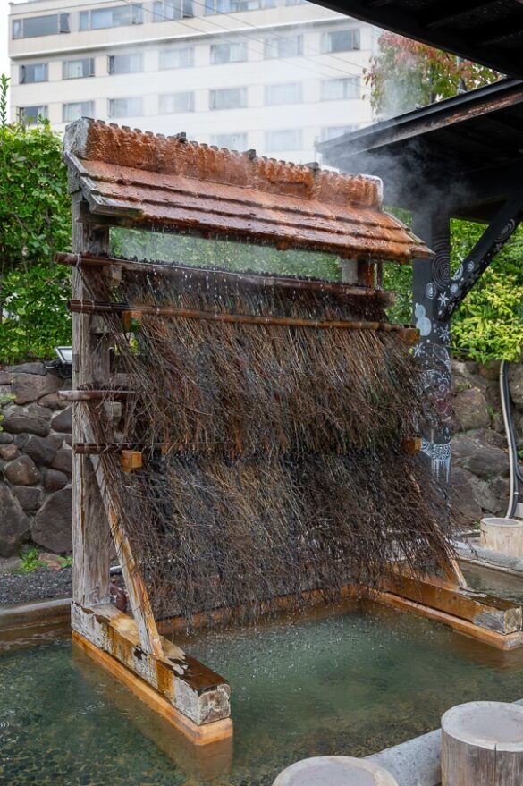 Japonska Kyushu Beppu Lahkih nog naokrog © copyright -6