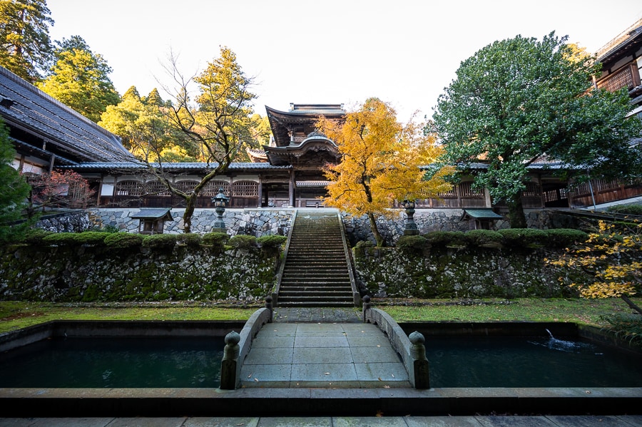 Tempelj Najlepši budistični tempelj na Japonskem: tempelj Eiheiji - Lahkih nog ...