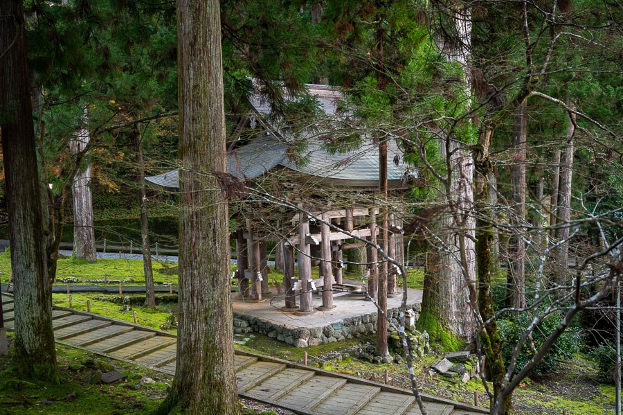 Tempelj Najlepši budistični tempelj na Japonskem: tempelj Eiheiji - Lahkih nog ...