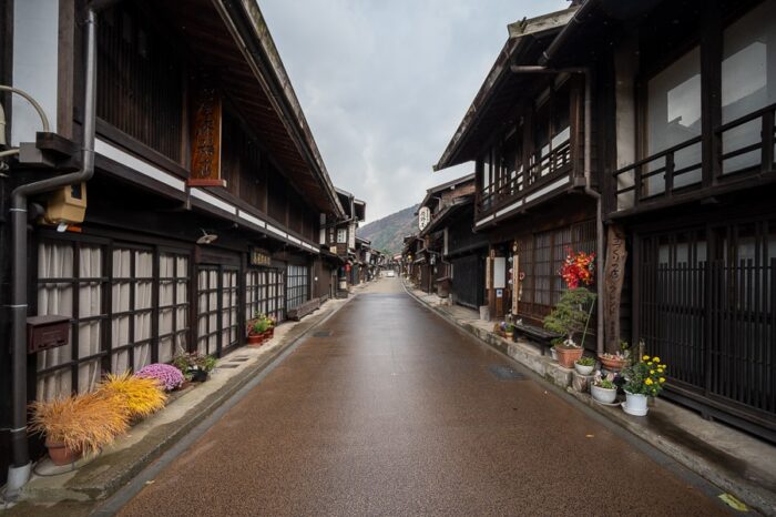 tradicionalna japonska vas Kiso-Hirasawa v Kiso valley