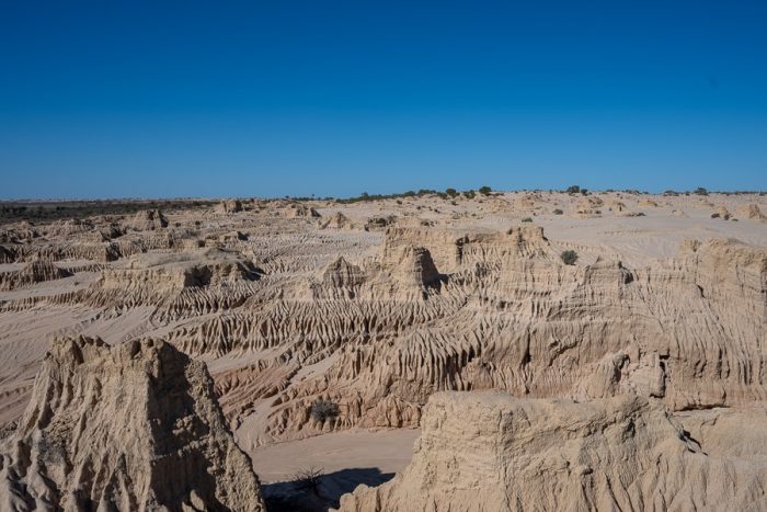 erodirana pokrajina v parku Mungo, Avstralija