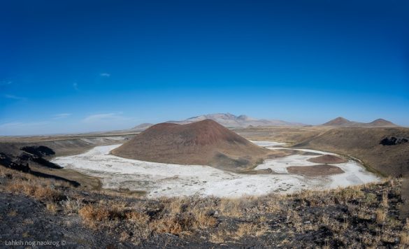 turcija overland copyright © Lahkih nog naokrog ®-87 Vulkan oz krater Meke