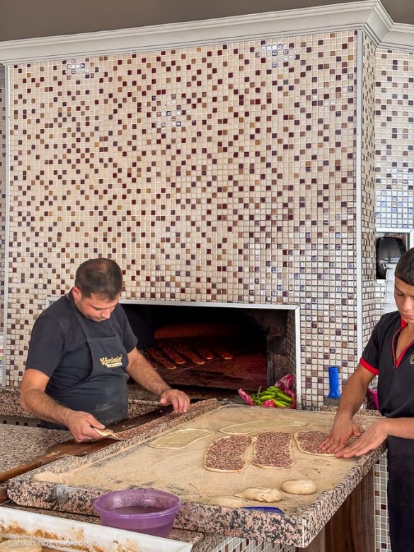 turcija k copyright © Lahkih nog naokrog ®-25