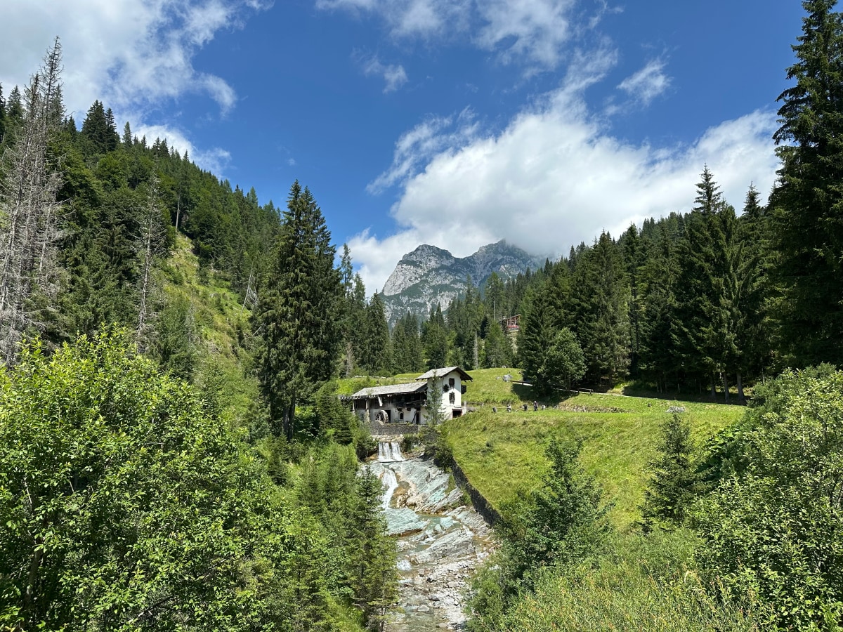 Mlin na reki Piave, Karnijske Alpe