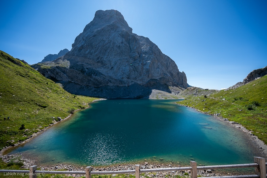 Karnijske Alpe na meji med Italijo in Avstrijo - jezero Wolayersee